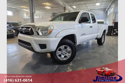 LOOK AT THIS CLEAN TACOMA 4X4 IN GOOD CONDITION IN AND OUT. WHITE ON GRAY MATCHING , BACKUP CAMERA,...