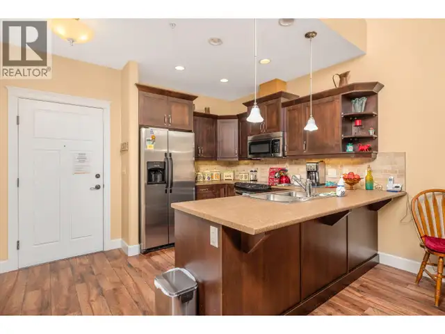 9100 Mackie Drive Unit# 212 Coldstream, British Columbia in Condos for Sale in Vernon - Image 11
