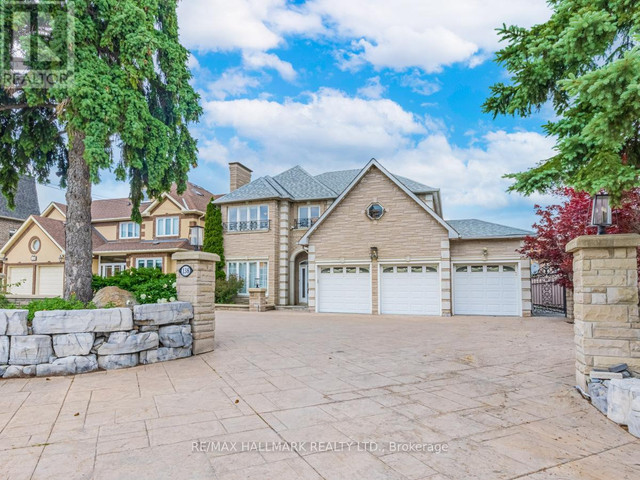 138 ELGIN MILLS RD W Richmond Hill, Ontario in Houses for Sale in Markham / York Region - Image 2