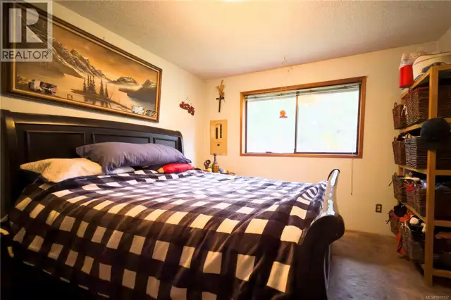 9571 Gleadle Rd Black Creek, British Columbia in Houses for Sale in Comox / Courtenay / Cumberland - Image 15