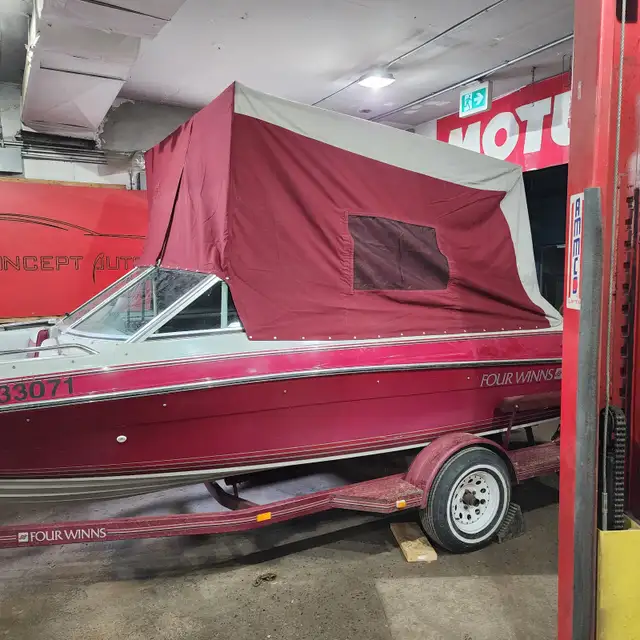 1988 Four Winns 180 Horizon camper cover in Fishing, Camping & Outdoors in City of Toronto - Image 3