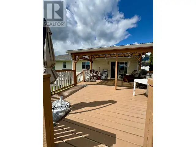 307 Dugan Street Creston, British Columbia in Houses for Sale in Nelson - Image 6