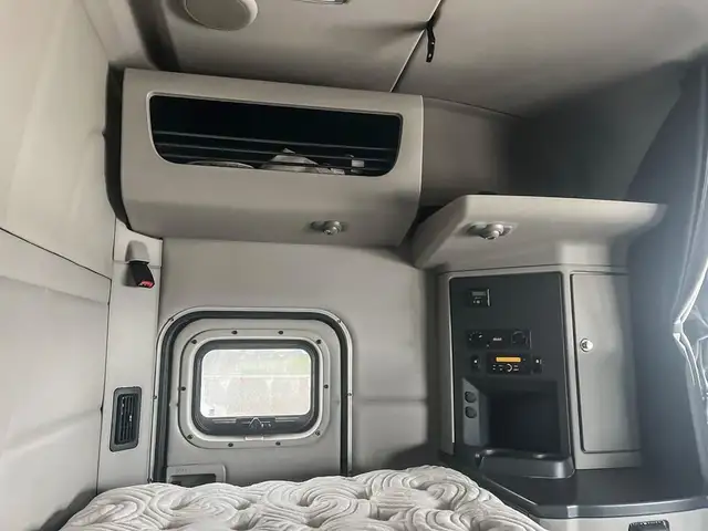 2018 PETERBILT 579 in Heavy Trucks in Mississauga / Peel Region - Image 13