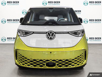3rd Row Seat, AWD, Adaptive Cruise Control, Blind Spot Monitor, Navigation System, Parking Assist! T... (image 2)
