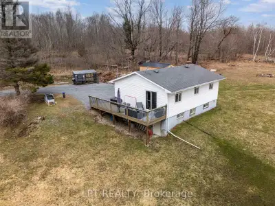 Discover the perfect blend of modern style and cozy comfort in this remarkable 2-bedroom bungalow ne...