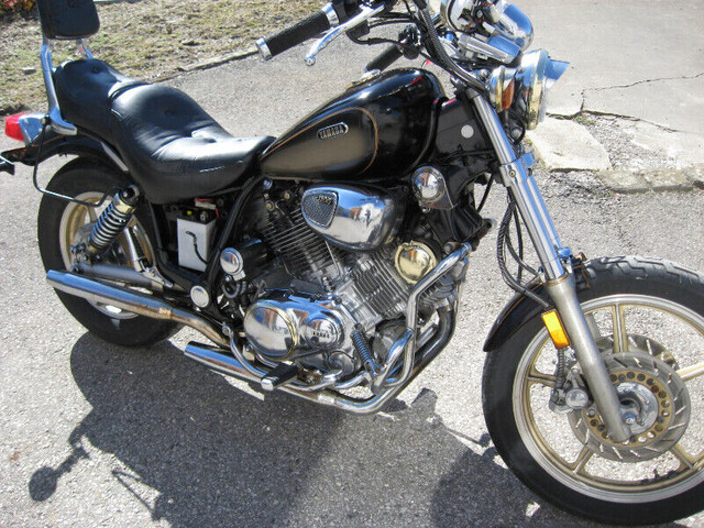 1986 yamaha xv-1100 virago parts bike or fixer in Other in London - Image 3