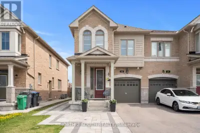 Beautifully maintained and upgraded semi-detached gem nestled in a quiet, family-friendly court. Fea...