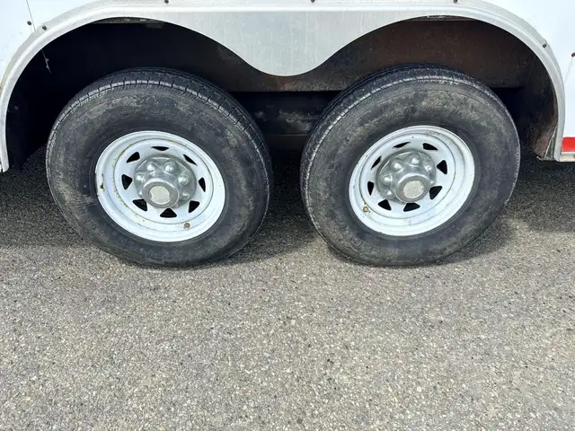 2007 HAULMARK GR85X24WT4 in Heavy Trucks in Kamloops - Image 13