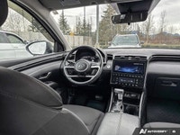 Command attention on every journey with this striking 2024 Hyundai Tucson Preferred, finished in a s... (image 8)