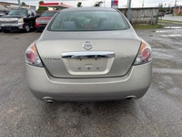 TIGER AUTO SALES LTD - Quality Pre-Owned Car Dealership - Located at 2275 Dundas St., London, Ontari... (image 3)