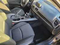 Zoomer Auto Text/Call for Viewing 403-615-5797 Bluetooth 2015 Mazda 3 Manual Comes Loaded Heated Sea... (image 8)