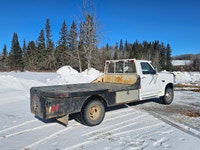 This item(s) are selling by Online Timed Auction Equipment Consignment Auction Bidding Opens: 9 AM -... (image 2)