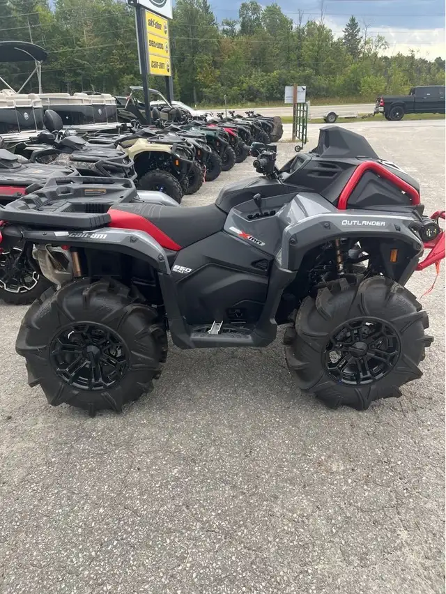 2025 Can-Am OUTLANDER XMR 850 in ATVs in Ottawa - Image 10