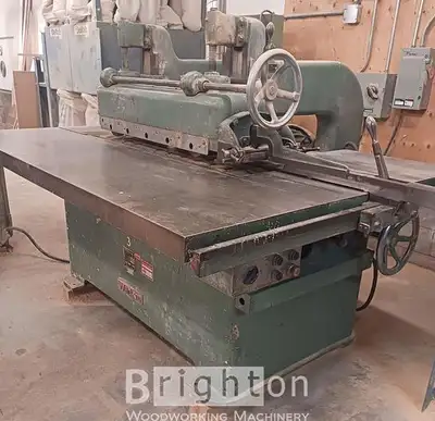 Wadkin PU 1319 used heavy duty Straight Line Ripsaw See our website for more details. REF# bBM2580....