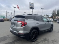 This is the kind of used SUV buyers hope to find, not settle for. The GMC Terrain SLT delivers moder... (image 3)