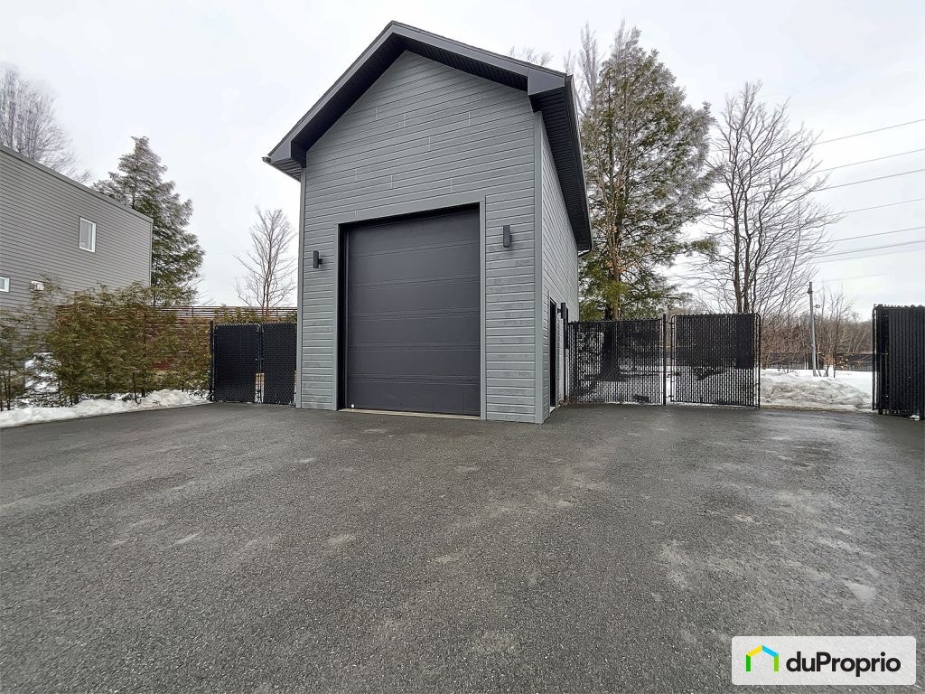 $899,900 - 2 Storey for sale in Granby — photo 3