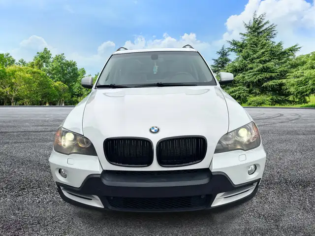 2008 BMW X5 3.0si in Cars & Trucks in Laval / North Shore - Image 9