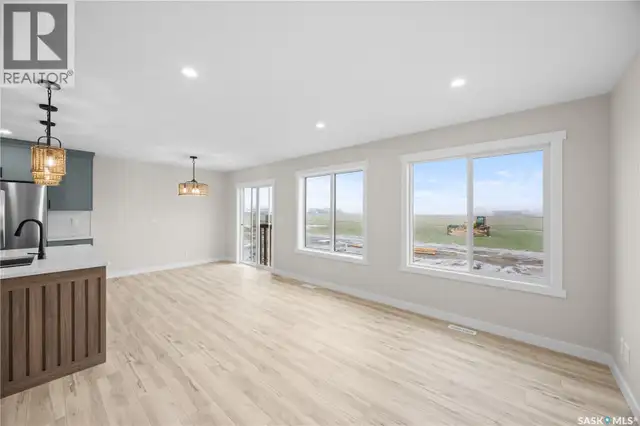 286 Froese CRESCENT Warman, Saskatchewan in Houses for Sale in Saskatoon - Image 15