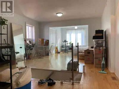 B - 1188 WOODBINE AVENUE Toronto (Danforth Village-East York), O