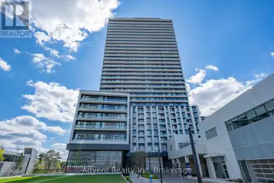 Beautiful & Spacious 2 Bed, 2 Bath Corner Suite Featuring 1 Underground Parking Spot At The Highly D...