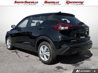 Apple Carplay / Android Auto, Air Conditioning, Cloth Seat Trim, Power steering, Power windows, Rear... (image 3)