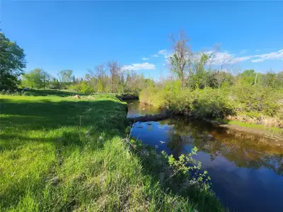 R17//Sundown/Riverfront Property. Just 30 min South of Steinbach you could own this private piece of...