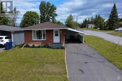 Welcome to this charming and well-maintained 1+2 bedroom, 2 bathroom home, ideally located close to...