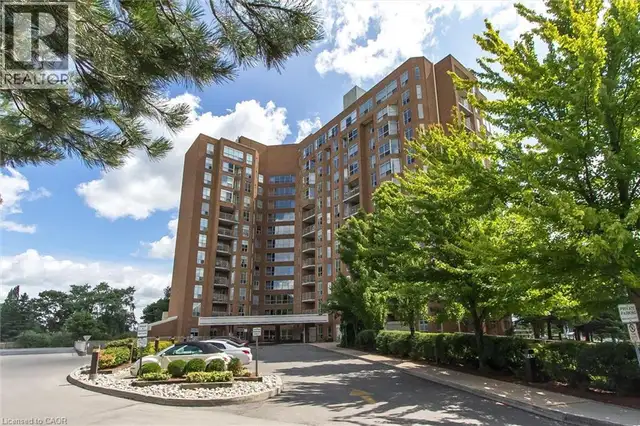1414 E KING Street E Unit# 808 Kitchener, Ontario in Condos for Sale in Kitchener / Waterloo - Image 3