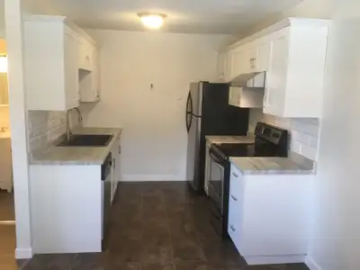 Property Description 5721 54 Street Unit – A, Rocky Mountain Hou