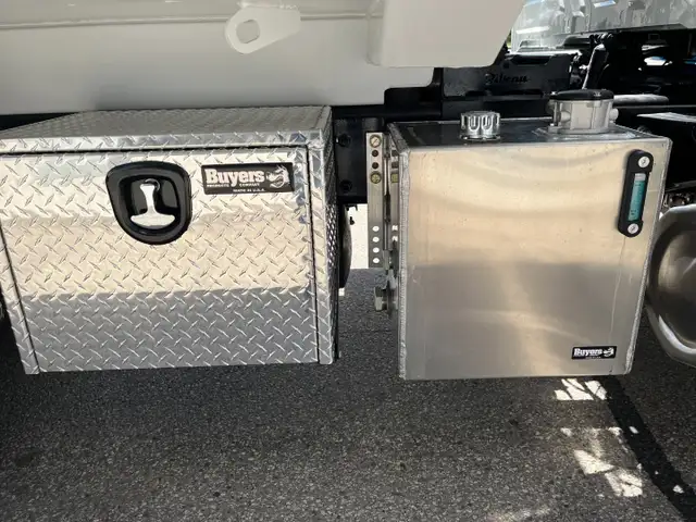 New 2026 International HV gravel truck, Cummins L9 370HP, AUTO!! in Heavy Trucks in Saskatoon - Image 12