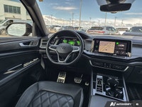 Come see this 2024 Volkswagen Atlas Cross Sport Execline before it's too late! *This Volkswagen Atla... (image 9)