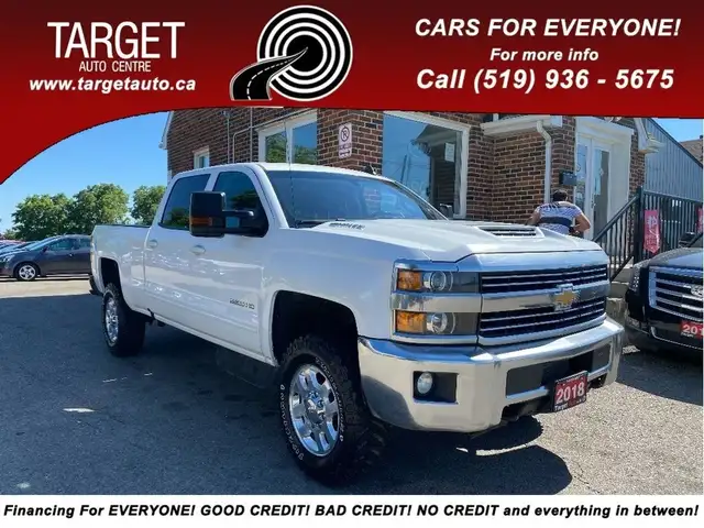 2018 Chevrolet SILVERADO 2500HD LT, Duramax Diesel, No Accidents in Cars & Trucks in London - Image 2