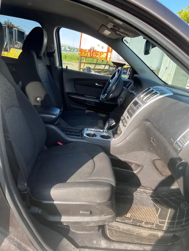 2011 GMC ACADIA527118889659279369