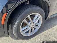 This Dodge Durango delivers a Regular Unleaded V-6 3.6 L/220 engine powering this Automatic transmis... (image 8)