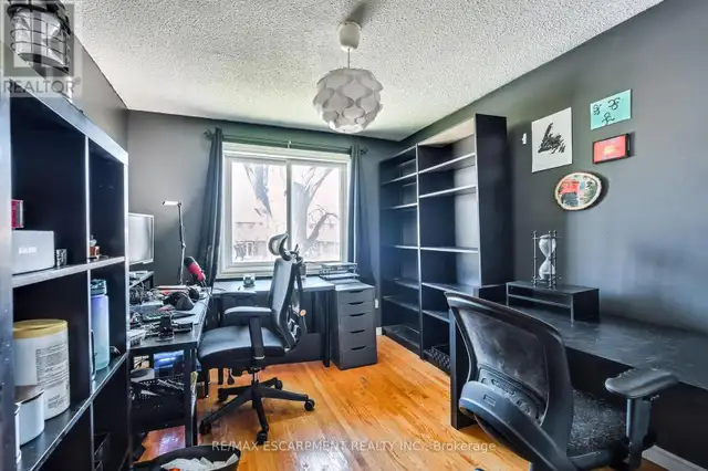 2 - 2700 BARTON STREET E Hamilton (Grayside), Ontario in Condos for Sale in Hamilton - Image 23