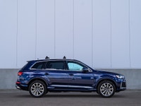 CARGET AUTOMOTIVE is thrilled to offer this 2021 Audi Q7 Progressiv, a refined three-row luxury SUV... (image 5)