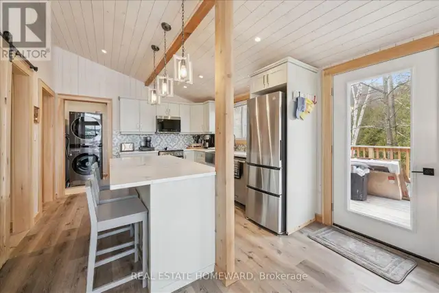 1085 AUSTIN LANE Lake of Bays (Mclean), Ontario in Houses for Sale in Muskoka - Image 40