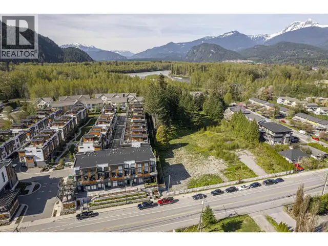 101 39771 GOVERNMENT ROAD Squamish, British Columbia in Condos for Sale in Sunshine Coast - Image 12