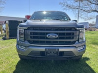 Built to conquer demanding tasks and everyday adventures, this 2021 Ford F-150 Crew Cab Pickup in st... (image 1)