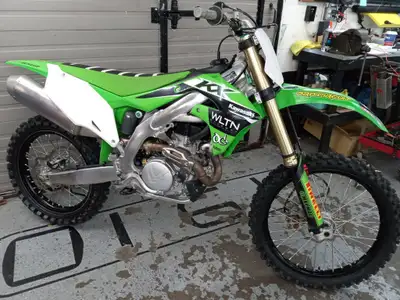 Sturgess Cycle GOOD SHAPE 40 HOURS 2021 Kawasaki KX450THE BIKE THAT BUILDS CHAMPIONSWith more Superc...