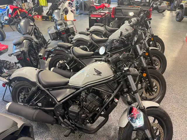 2026 HONDA MC REBEL 300 Gray Ask us about Extended Warranty in Street, Cruisers & Choppers in Canada - Image 3