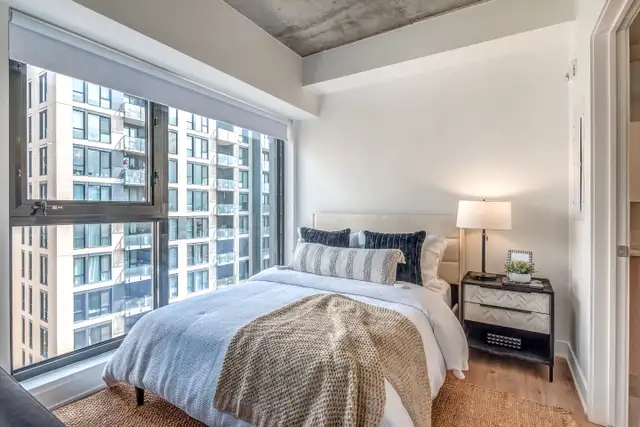 Appartement Studio Condo locatif-Griffintown-Sud-Ouest in Long Term Rentals in City of Montréal - Image 9