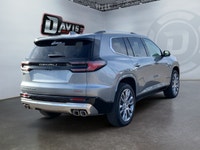 Distinct exterior design combines bold functionality and aggressive details that create a powerful p... (image 4)