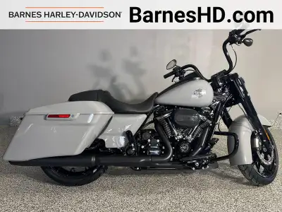 Base MSRP: $30,499 Standard Options Included: ABS Security System Black Trim RDRS Freight/PDI: $1,79...