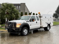 2015 Ford F-450 Super Duty Service Truck Cruise Control PIAA Fog Lights Tow Haul Mode 4X4 Gear Selec... (image 3)