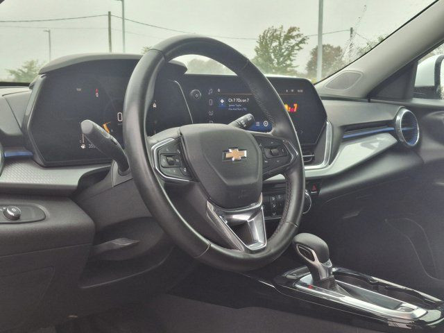 2024 Chevrolet Trax LT | Sunroof | Heated Seats + Steering in Cars & Trucks in Guelph - Image 2
