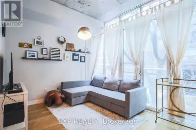202 - 20 STEWART STREET Toronto (Waterfront Communities), Ontari