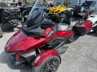 Bay Marine Sales 2024 Can-Am Spyder RT Limited Dark Wheels, Call in and ask for Dan 2024 Can-Am Spyd...