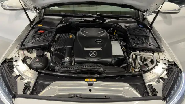 2015 Mercedes-Benz C-Class C300, Accident Free, Amg Pkg, Sunroof in Cars & Trucks in Oakville / Halton Region - Image 7