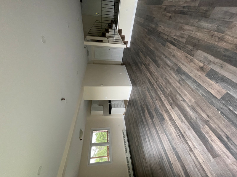 Fantastic 2 bedroom 2 level apartment in Clayton Park Long Term